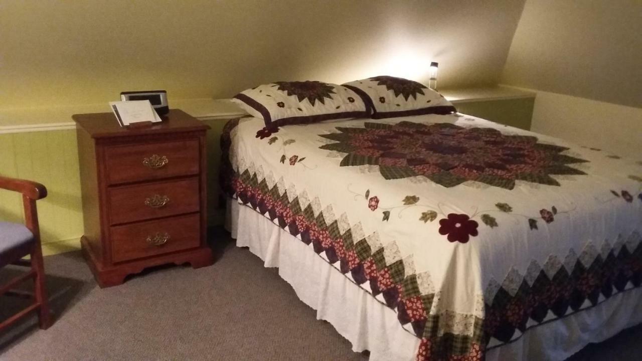 Auberge La Courtepointe بيتيت ريفري ساينت فرانكويس المظهر الخارجي الصورة